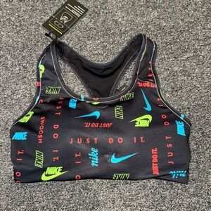 Black Nike sports bra women’s medium